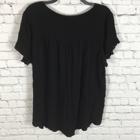 Torrid Sz 3 Lace Inset Flutter Sleeve Top - Picture 5 of 5